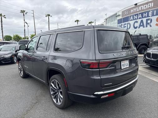 2022 Jeep Wagoneer Series III 4x4