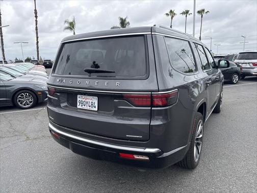 2022 Jeep Wagoneer Series III 4x4