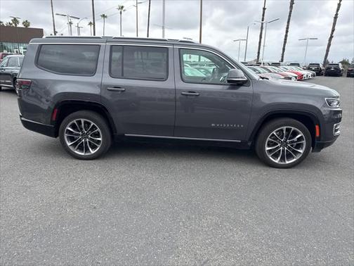 2022 Jeep Wagoneer Series III 4x4