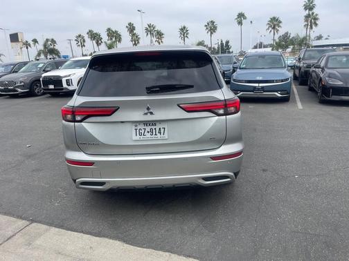 2024 Mitsubishi Outlander SE 2.5 2WD