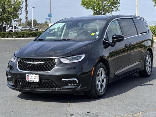 2024 Chrysler Pacifica Limited