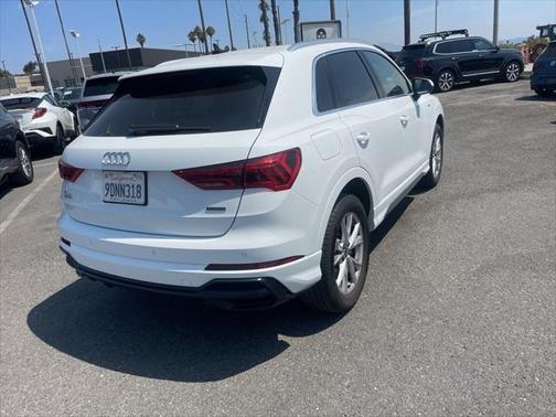 2022 Audi Q3 45 S line Premium