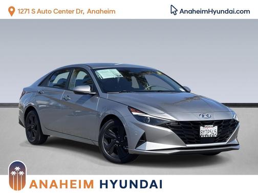2022 Hyundai ELANTRA SEL