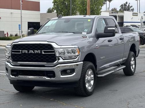 2023 RAM 2500 Big Horn Crew Cab 4x4 6'4' Box