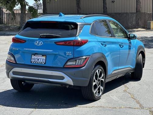 2022 Hyundai KONA Limited