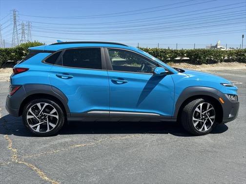 2022 Hyundai KONA Limited
