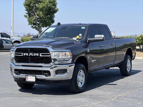 2019 RAM 2500 Big Horn Crew Cab 4x4 8' Box