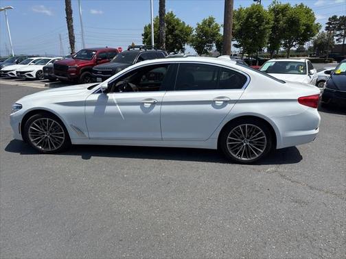 2019 BMW 540 540i