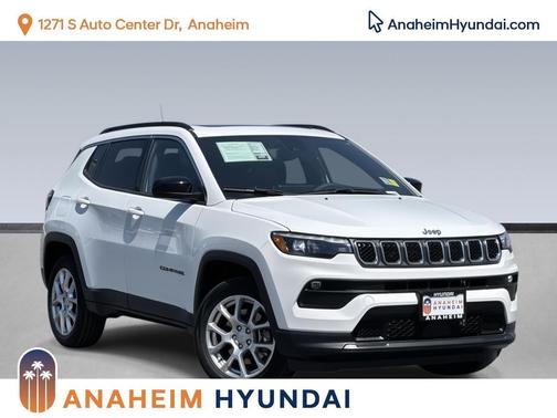 2024 Jeep Compass Latitude Lux