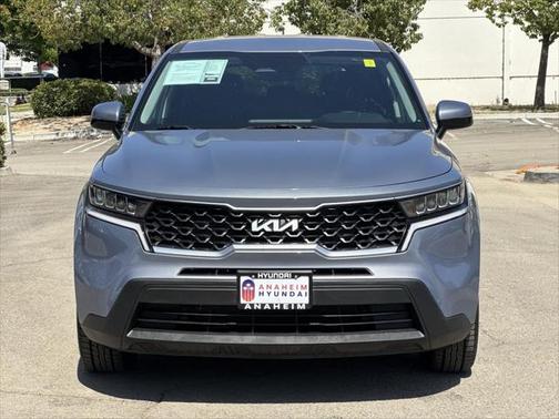 2023 Kia Sorento LX