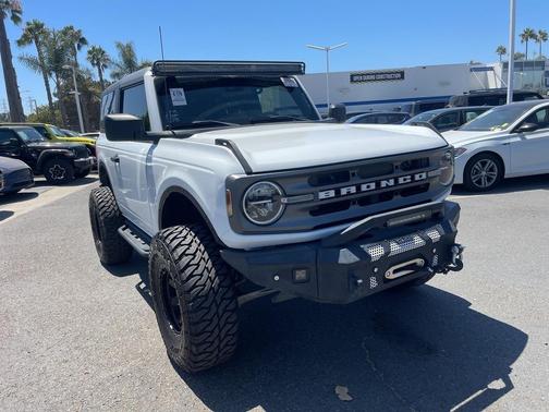 2022 Ford Bronco Base