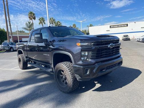 2024 Chevrolet Silverado 2500 Custom