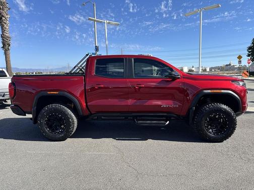 2023 GMC Canyon AT4X