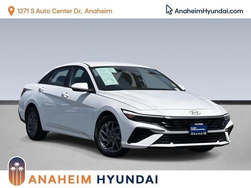 2024 Hyundai ELANTRA SEL