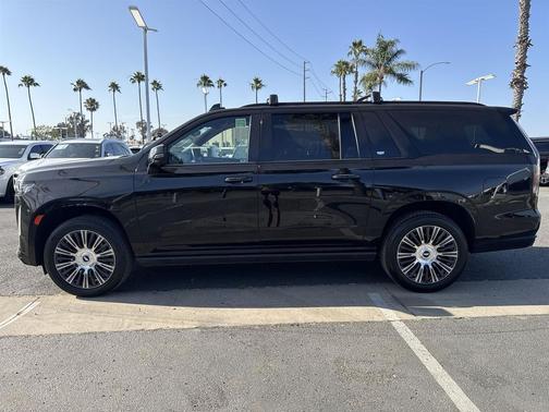 2022 Cadillac Escalade ESV Sport Platinum