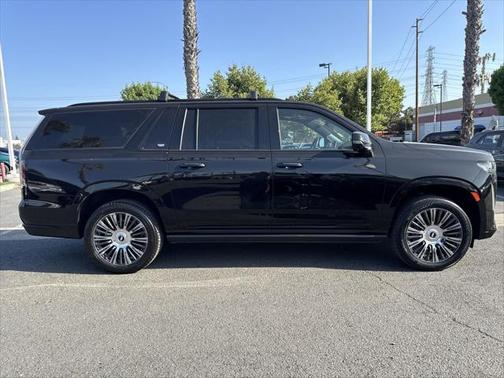 2022 Cadillac Escalade ESV Sport Platinum
