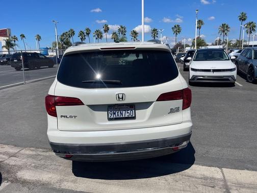 2017 Honda Pilot Elite