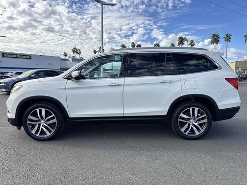2017 Honda Pilot Elite