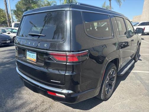 2023 Jeep Wagoneer Series III 4x4