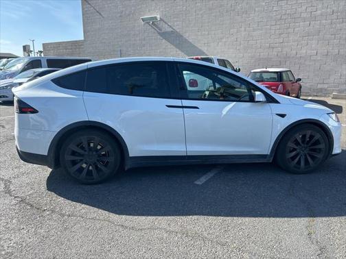 2022 Tesla Model X Plaid Tri Motor All-Wheel Drive