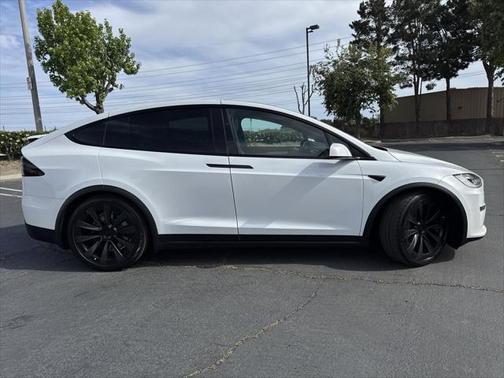 2022 Tesla Model X Plaid Tri Motor All-Wheel Drive