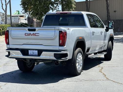 2023 GMC Sierra 2500 SLT