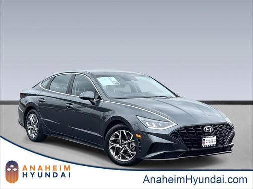 2022 Hyundai SONATA SEL
