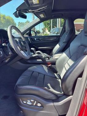 2021 Porsche Cayenne GTS