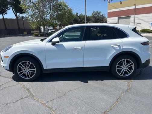 2021 Porsche Cayenne Base