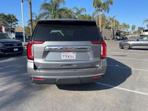 2022 GMC Yukon SLT