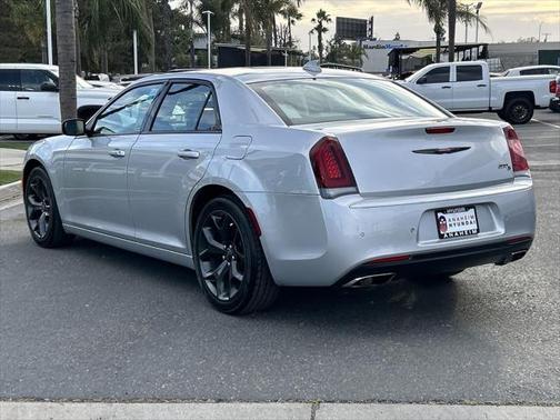 2021 Chrysler 300 S
