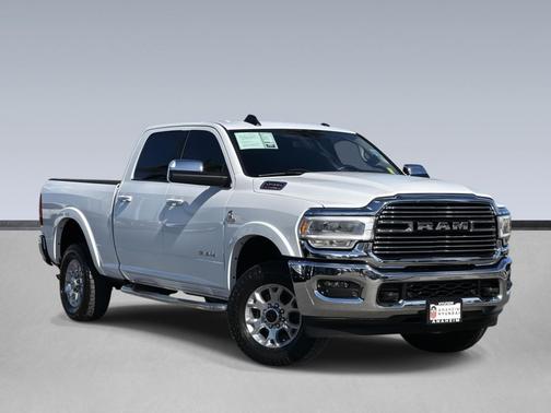 2022 RAM 2500 Laramie Crew Cab 4x4 6'4' Box