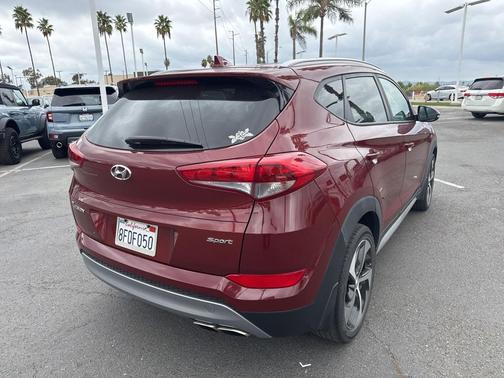 2018 Hyundai TUCSON Sport