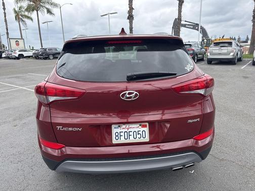 2018 Hyundai TUCSON Sport