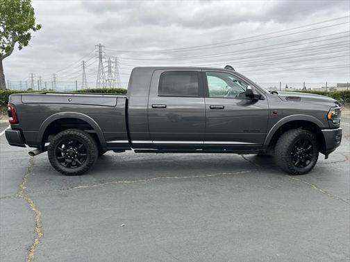 2022 RAM 2500 Limited Mega Cab 4x4 6'4' Box