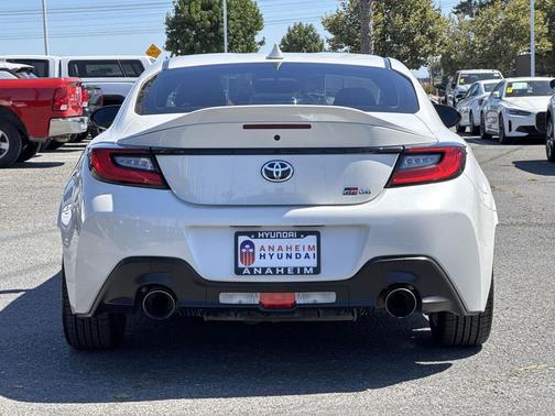 2023 Toyota GR86 Premium