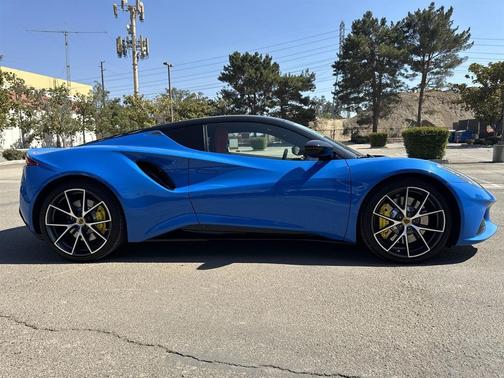 2024 Lotus Emira V6 First Edition