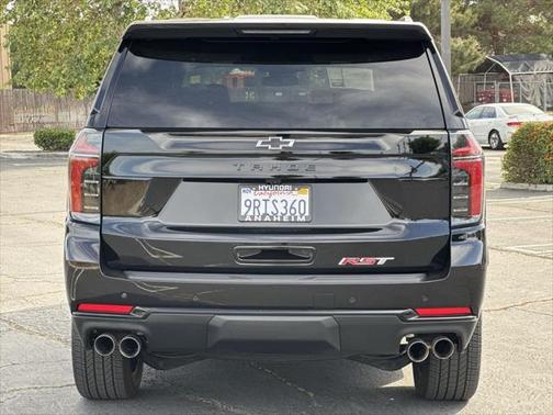 2025 Chevrolet Tahoe 4WD RST