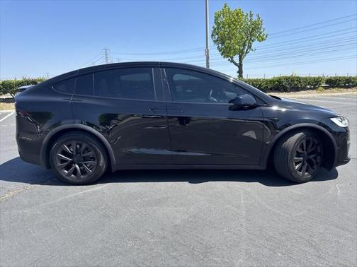 2022 Tesla Model X Plaid Tri Motor All-Wheel Drive