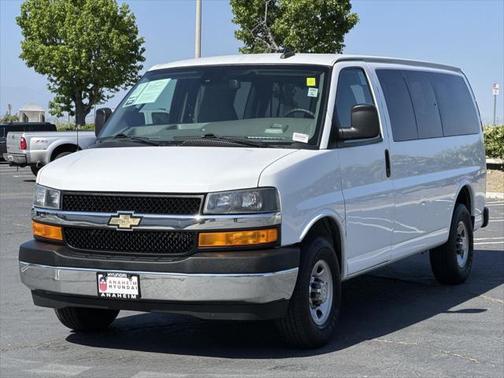 2020 Chevrolet Express 2500 RWD 2500 Regular Wheelbase LT