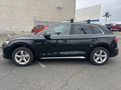 2022 Audi Q5 40 Premium