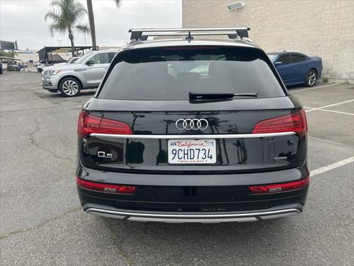 2022 Audi Q5 40 Premium