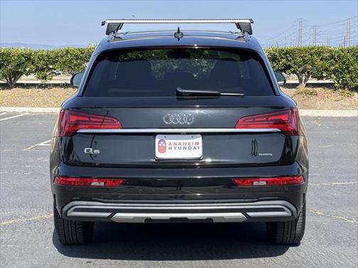 2022 Audi Q5 40 Premium