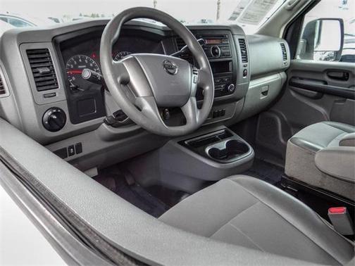 Photo 3 of 23 of 2016 Nissan NV Cargo NV1500 S V6