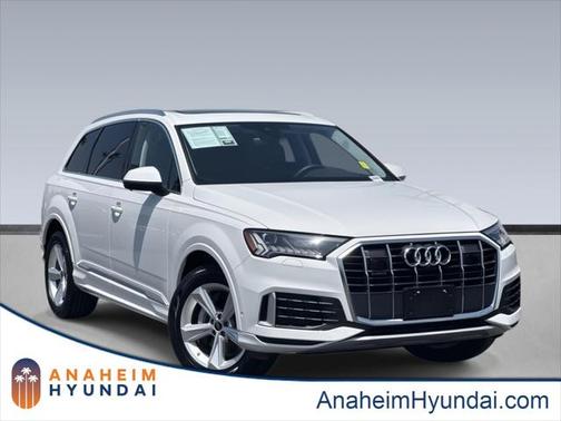 2024 Audi Q7 45 Premium Plus