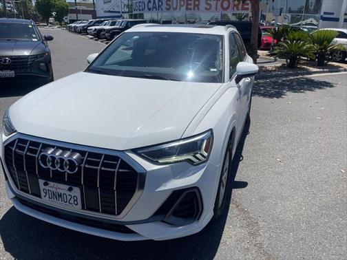 2023 Audi Q3 Premium 45 TFSI S line quattro Tiptronic
