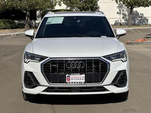 2023 Audi Q3 Premium 45 TFSI S line quattro Tiptronic