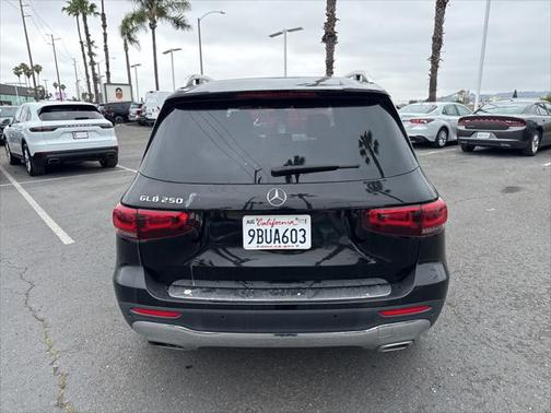 2022 Mercedes-Benz GLB 250 Base