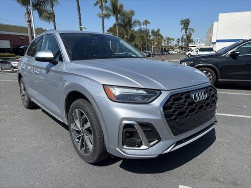 2023 Audi Q5 45 S line Premium Plus