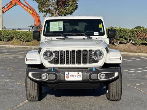 2024 Jeep Wrangler 4xe Sahara